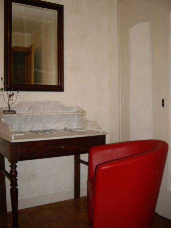 Chambres D'Hotes Les Pierres Taillees Thénésol Pokój zdjęcie